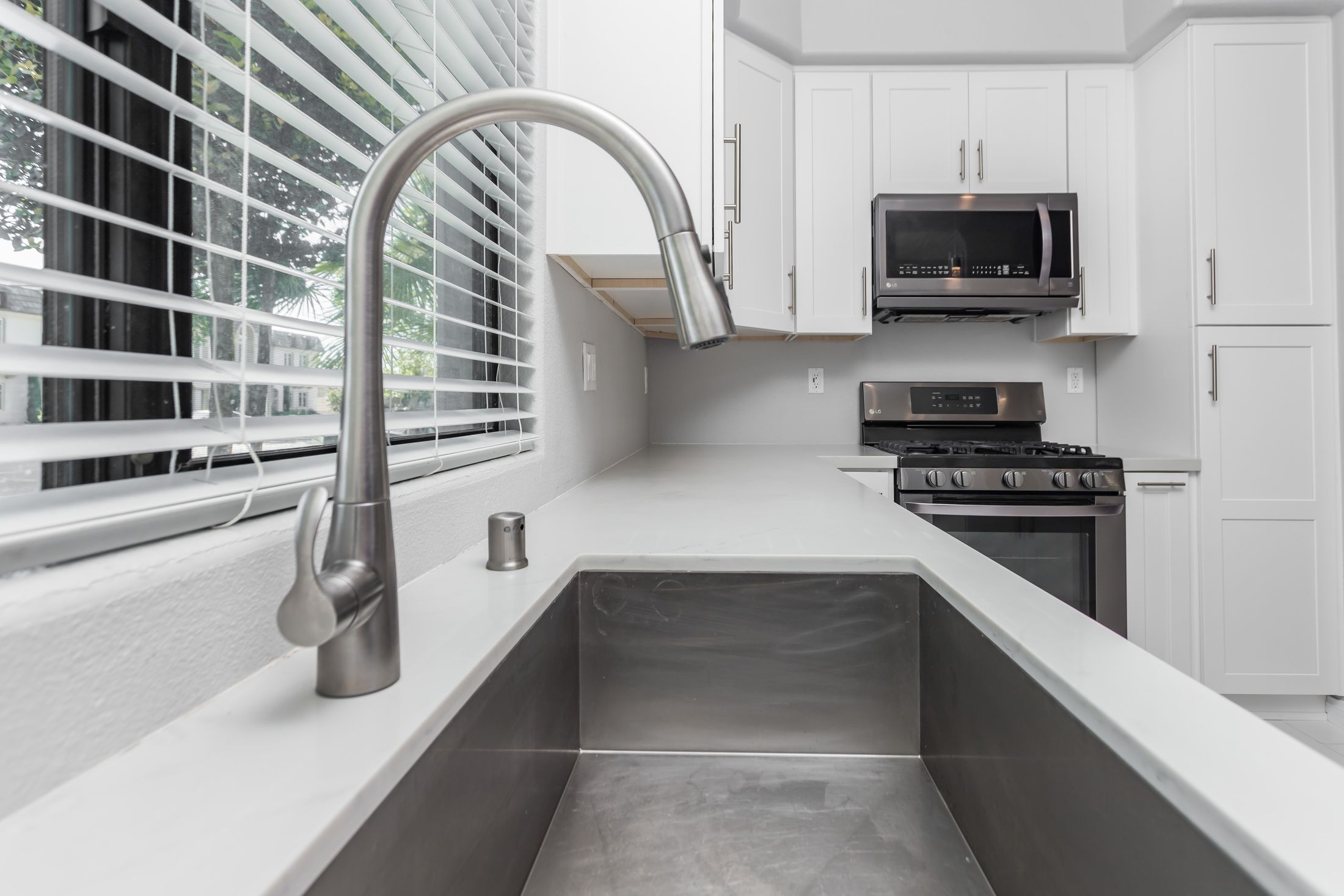 Completed kitchen remodel in a South Florida home