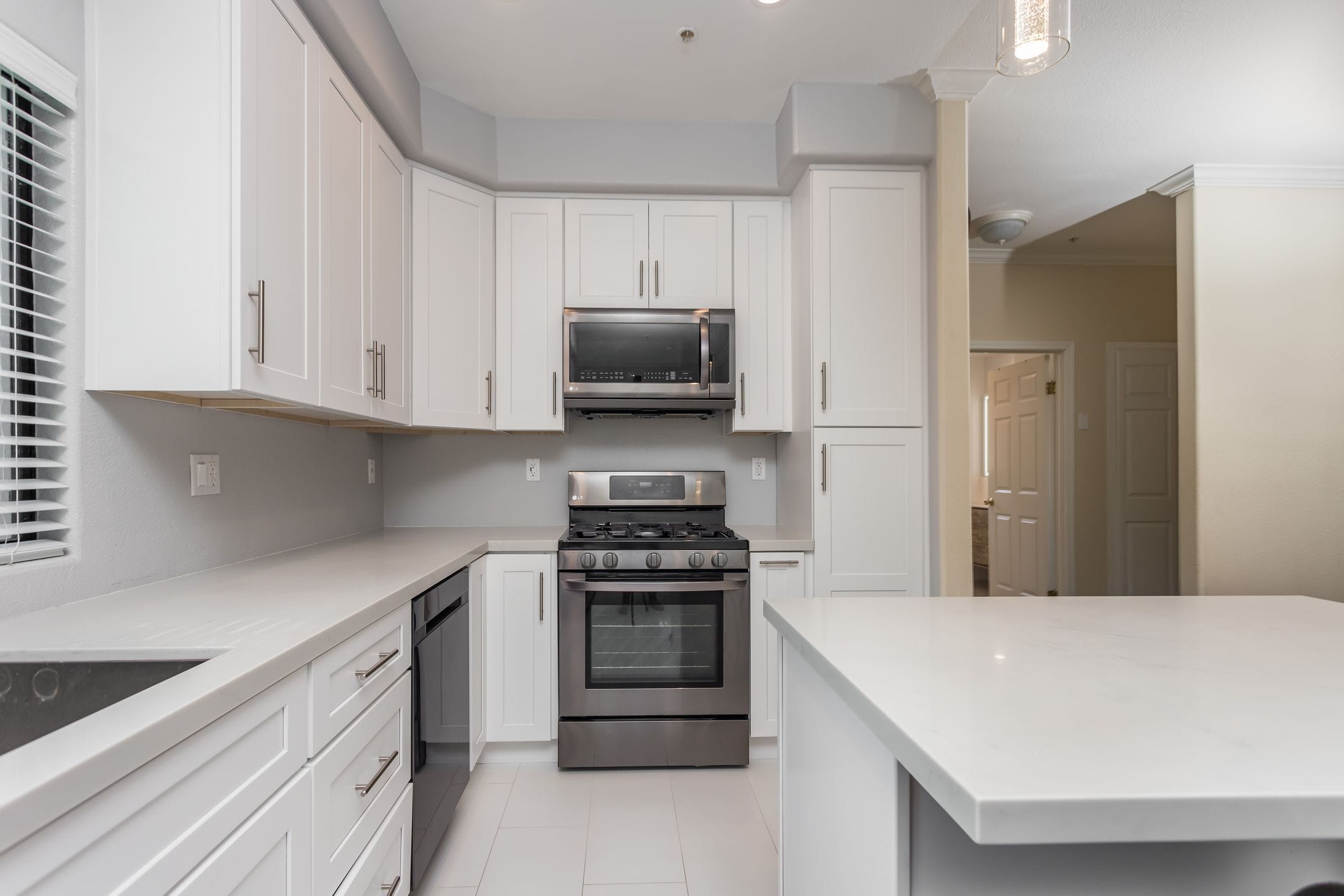 Completed kitchen remodel in a South Florida home