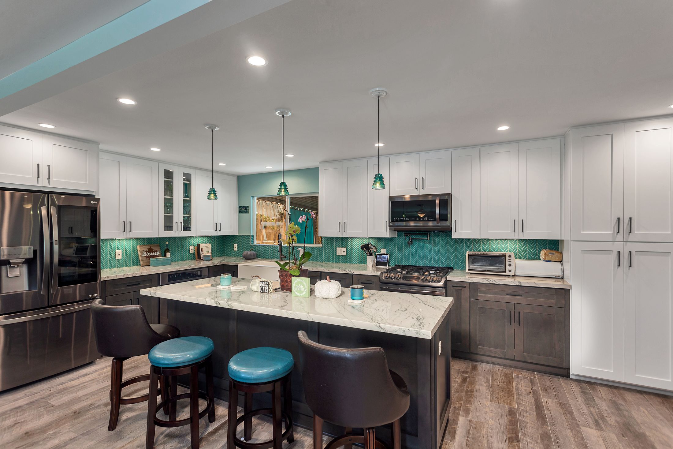 Completed kitchen remodel in a South Florida home