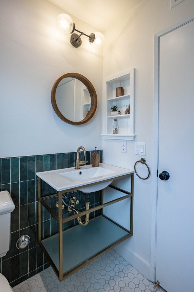 Emerald Tile Walk-In Shower Bathroom Remodel — photo 9