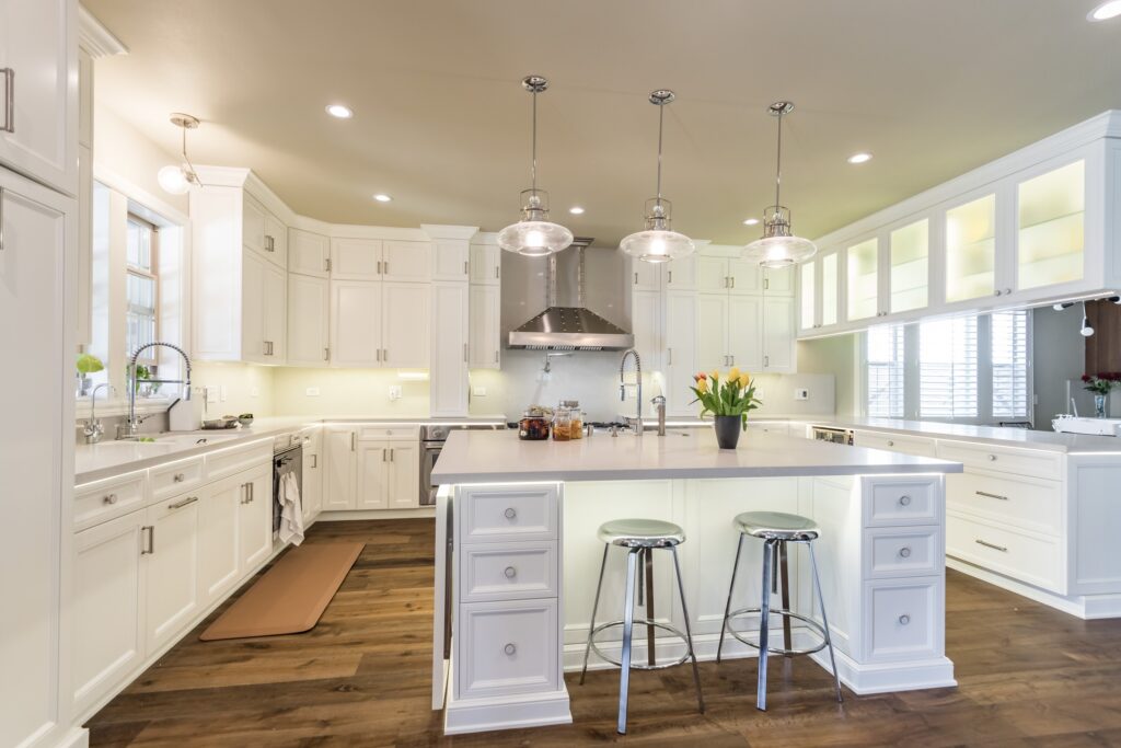 Chef-Grade Kitchen Remodel with Waterfall Quartz Island — photo 11