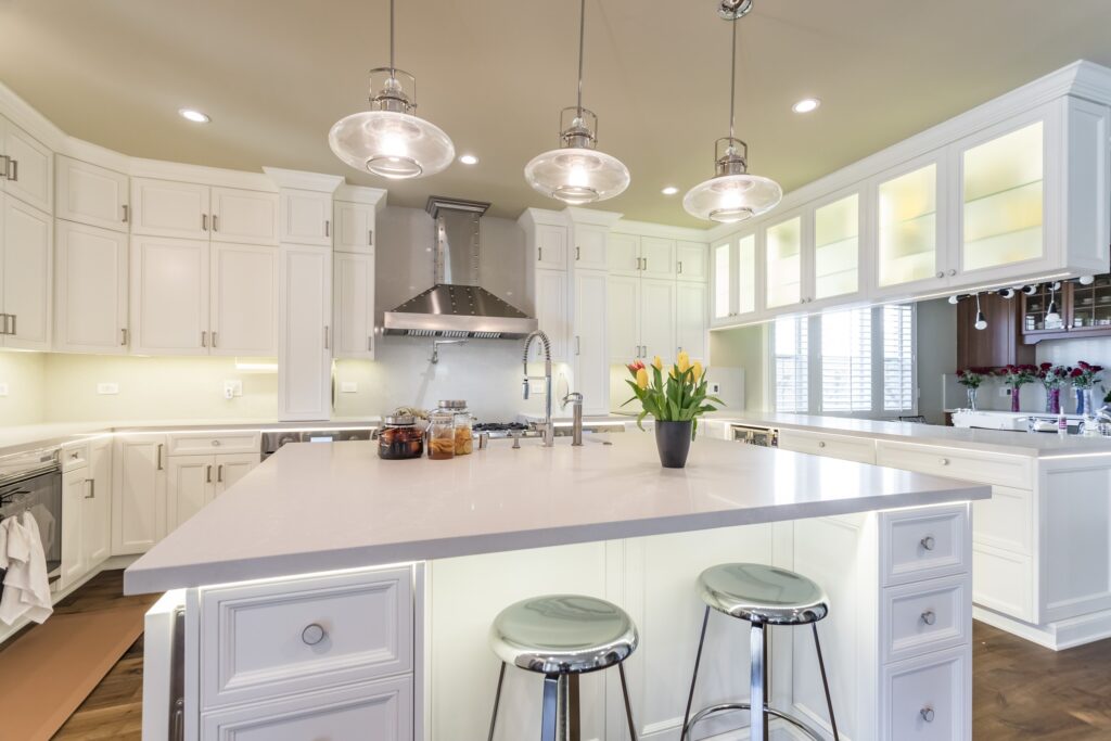 Chef-Grade Kitchen Remodel with Waterfall Quartz Island — photo 12