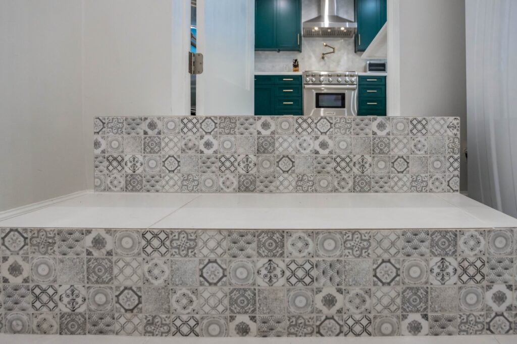 Emerald Shaker Kitchen Remodel with Wolf & Sub-Zero Appliance Suite — photo 16
