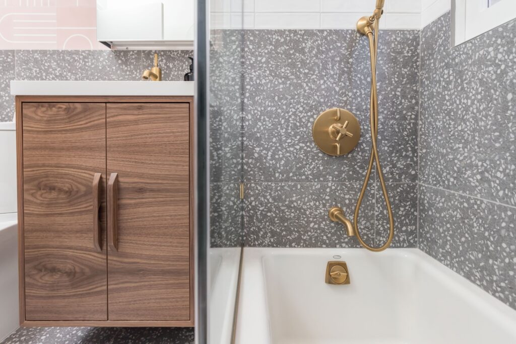 Open-Concept Kitchen Remodel with Fluted Walnut Cabinetry and Bookmatched Marble — photo 28