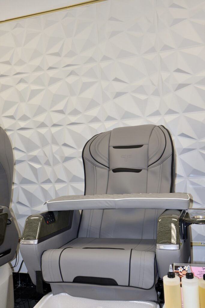 Nail Salon & Spa Interior Buildout with Mirrored Hexagon Accent Wall — photo 5