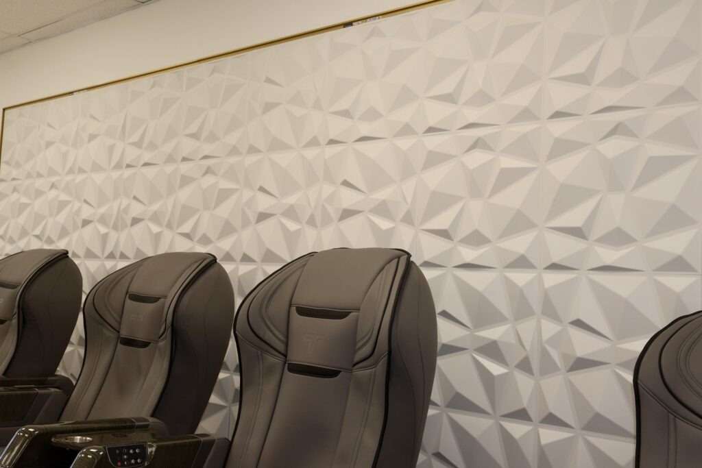 Nail Salon & Spa Interior Buildout with Mirrored Hexagon Accent Wall — photo 6