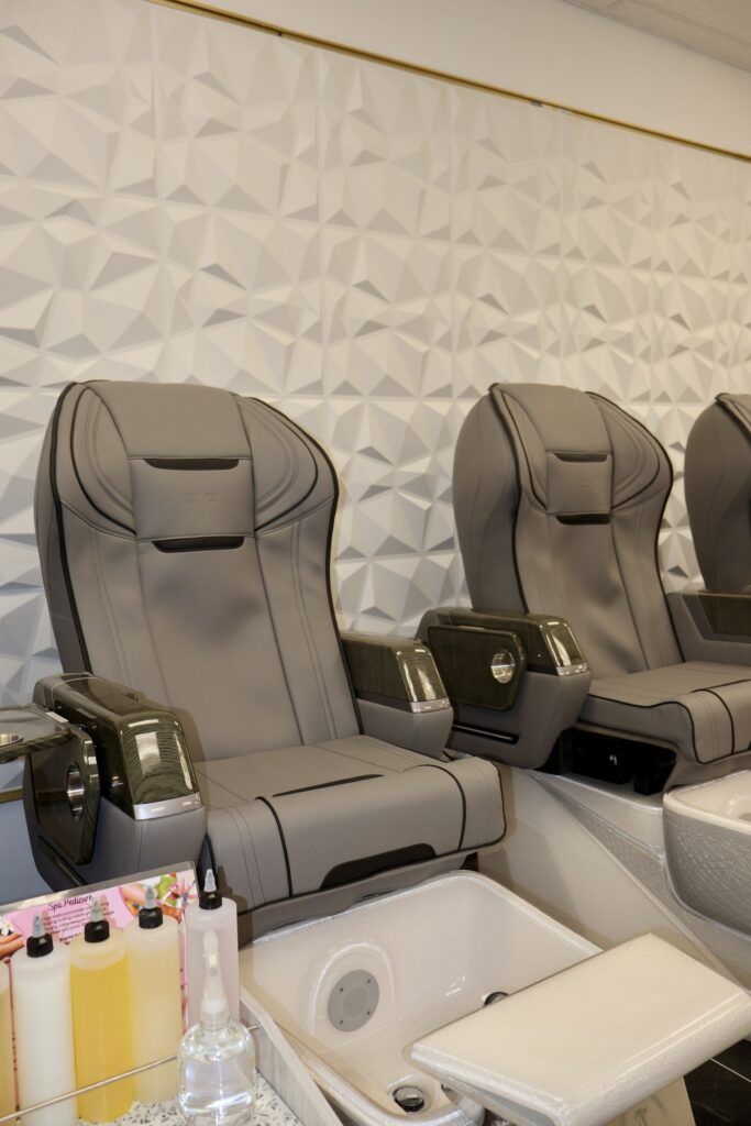 Nail Salon & Spa Interior Buildout with Mirrored Hexagon Accent Wall — photo 7