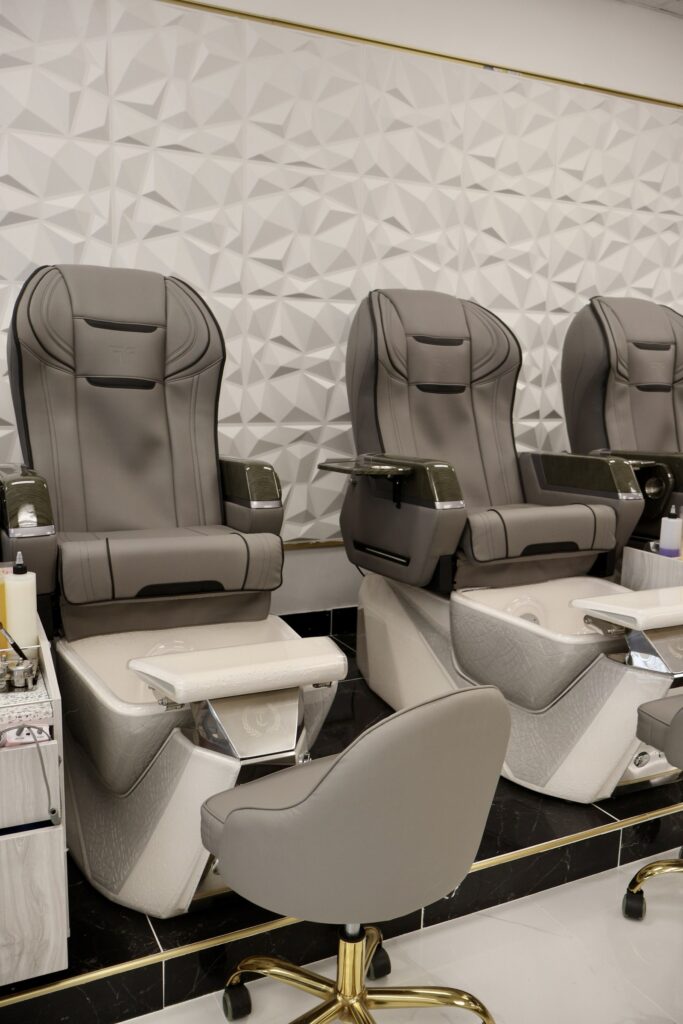 Nail Salon & Spa Interior Buildout with Mirrored Hexagon Accent Wall — photo 18