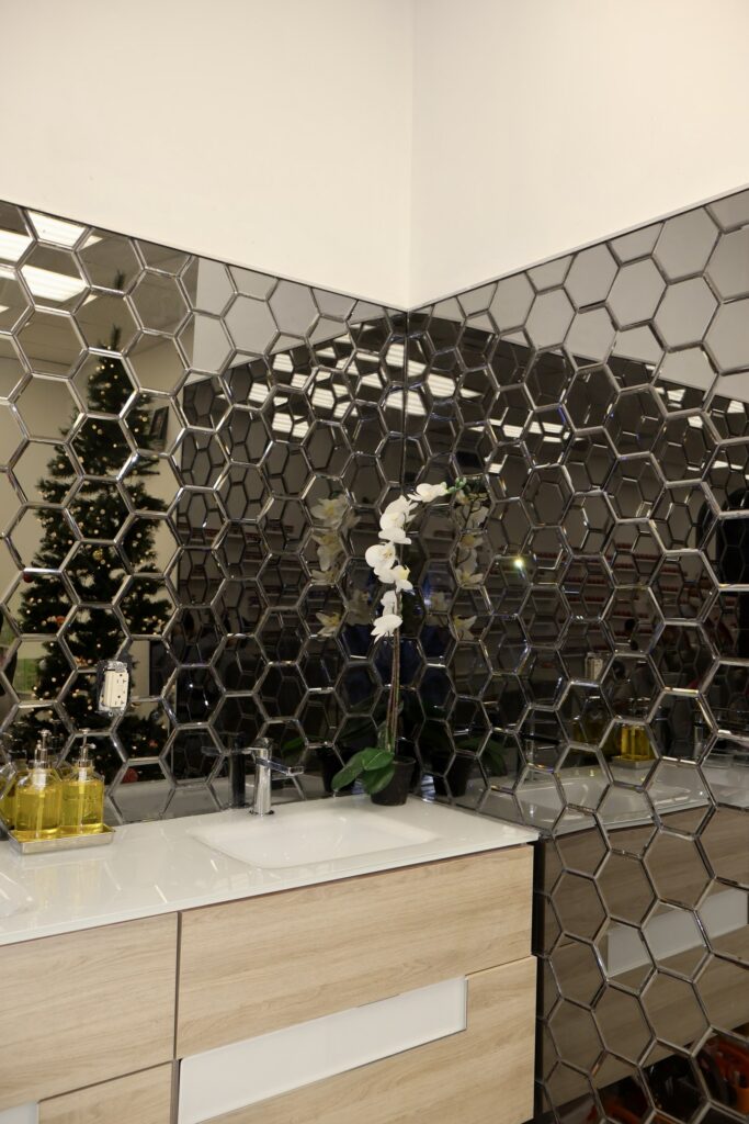 Nail Salon & Spa Interior Buildout with Mirrored Hexagon Accent Wall — photo 29