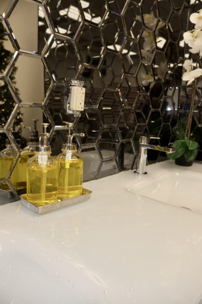 Nail Salon & Spa Interior Buildout with Mirrored Hexagon Accent Wall — photo 31