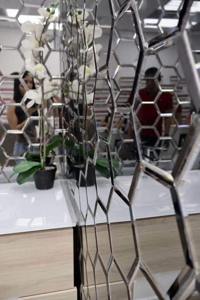Nail Salon & Spa Interior Buildout with Mirrored Hexagon Accent Wall — photo 38
